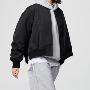 UNIQLO WOMENS BLACK BOMBER JACKET BRAND NEW WITH TAGS